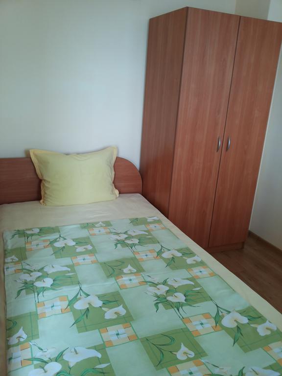 Ivanovi Guest House Приморсько Номер фото